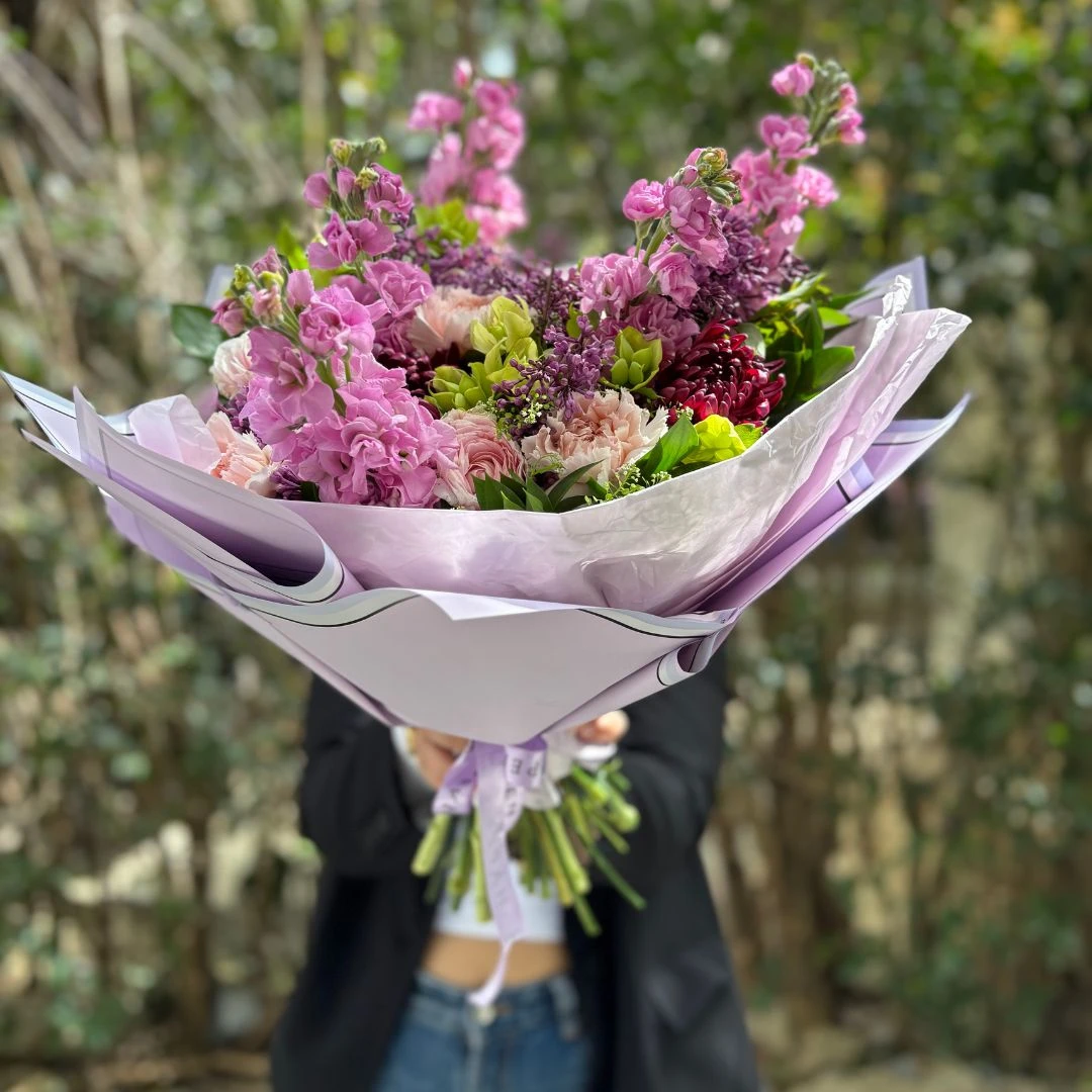 Morlu Bahar Çiçekleri